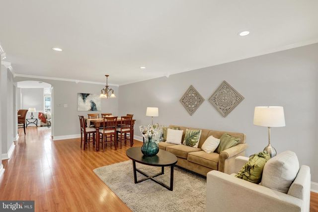 104 SUFFIELD CT, Chalfont, PA 18914