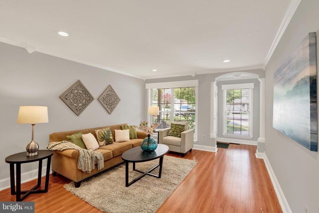 104 SUFFIELD CT, Chalfont, PA 18914