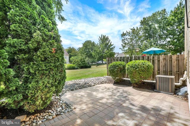 104 SUFFIELD CT, Chalfont, PA 18914
