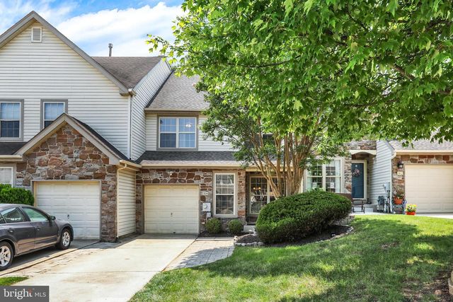 104 SUFFIELD CT, Chalfont, PA 18914