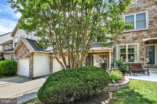 104 SUFFIELD CT, Chalfont, PA 18914
