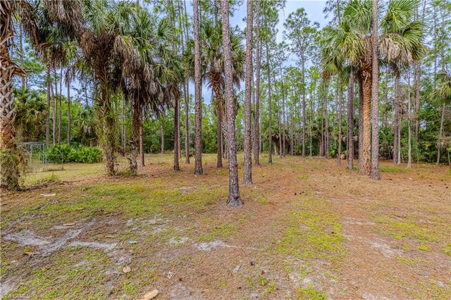 4065 10th AVE SE, Naples, FL 34117