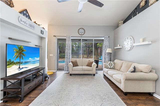 4065 10th AVE SE, Naples, FL 34117