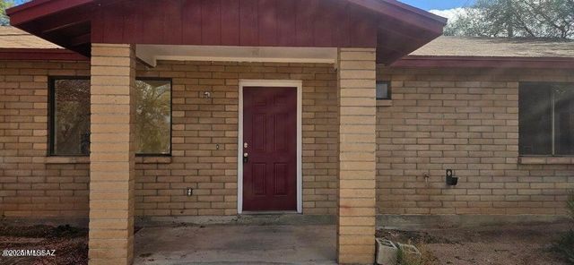 895 Via Esmeralda, Rio Rico, AZ 85648