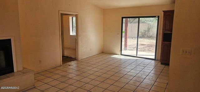 895 Via Esmeralda, Rio Rico, AZ 85648