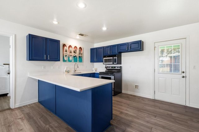 404 Willow Drive, Pottsboro, TX 75076