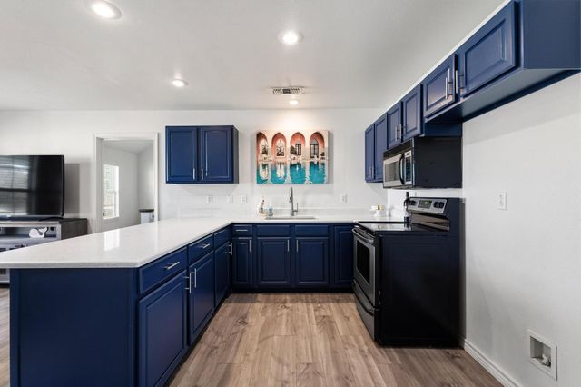 404 Willow Drive, Pottsboro, TX 75076