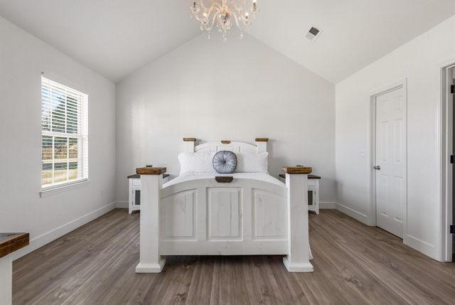 404 Willow Drive, Pottsboro, TX 75076