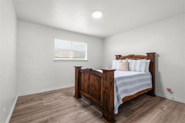 404 Willow Drive, Pottsboro, TX 75076