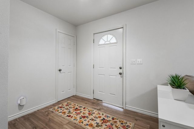 404 Willow Drive, Pottsboro, TX 75076