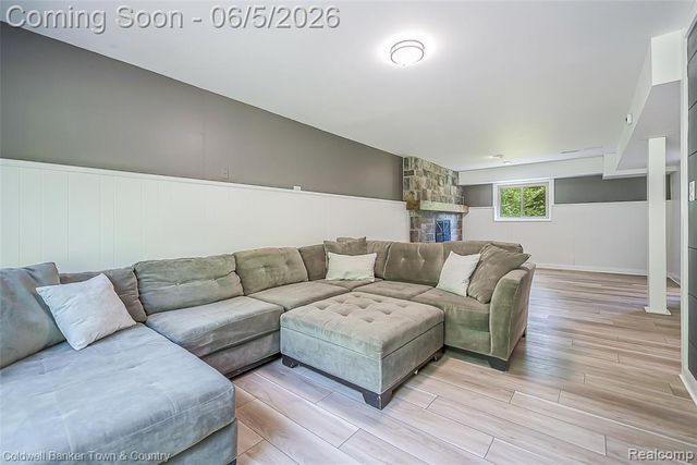 4225 N Tipsico Lake Road, Hartland, MI 48353