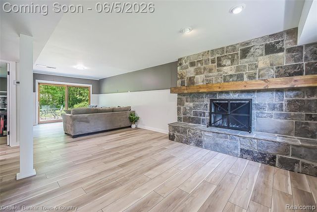 4225 N Tipsico Lake Road, Hartland, MI 48353