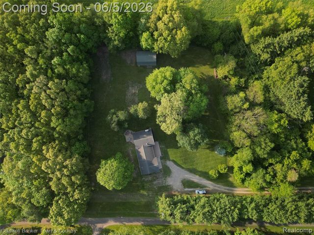 4225 N Tipsico Lake Road, Hartland, MI 48353