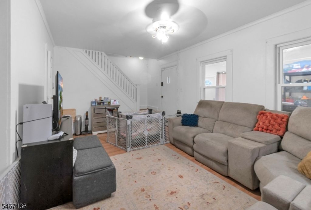 129 Ball St, Irvington Twp., NJ 07111 — photo 4