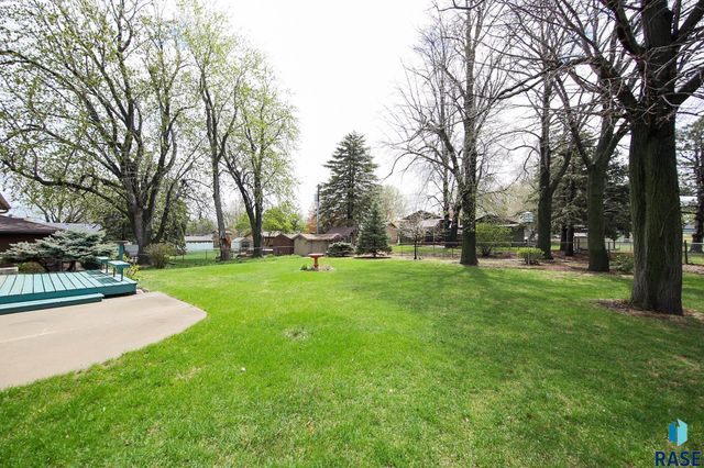 4301 E 19TH St, Sioux Falls, SD 57103