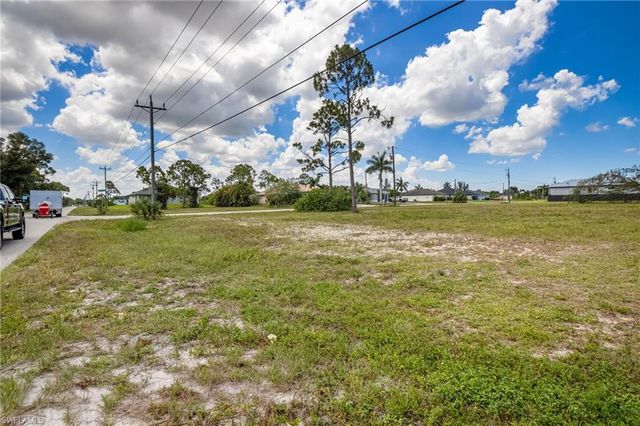 3400 Kismet PKWY W, Cape Coral, FL 33993