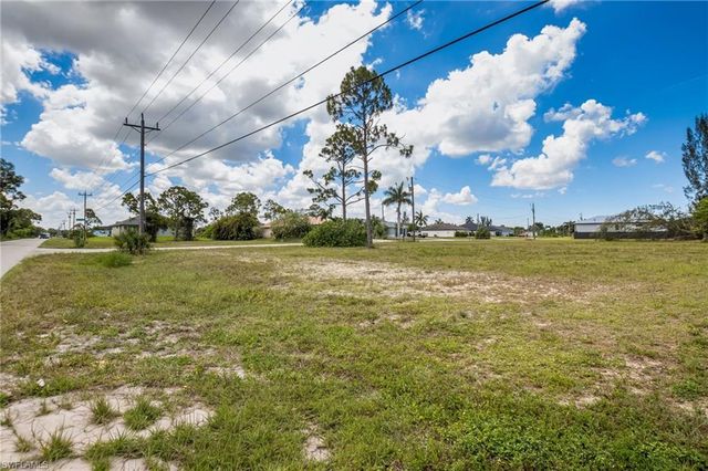 3400 Kismet PKWY W, Cape Coral, FL 33993