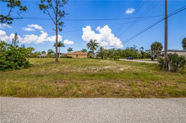 3400 Kismet PKWY W, Cape Coral, FL 33993