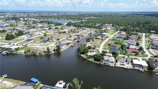3400 Kismet PKWY W, Cape Coral, FL 33993