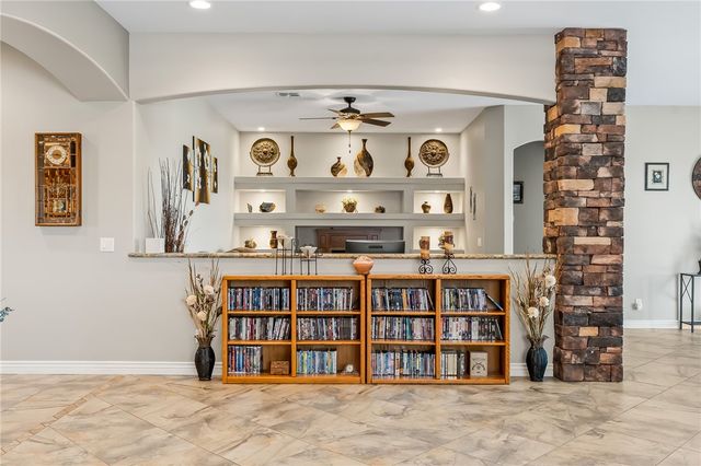 2130 E Calle Salamanca, Fort Mohave, AZ 86426