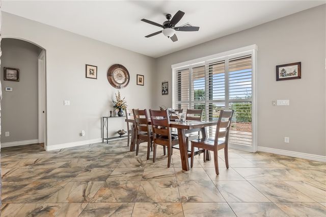 2130 E Calle Salamanca, Fort Mohave, AZ 86426