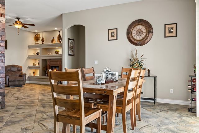 2130 E Calle Salamanca, Fort Mohave, AZ 86426