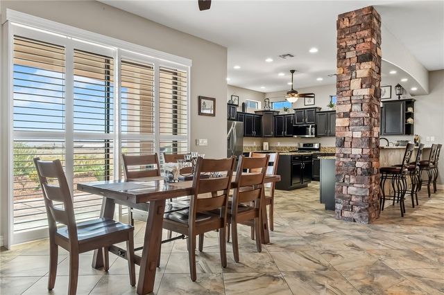 2130 E Calle Salamanca, Fort Mohave, AZ 86426