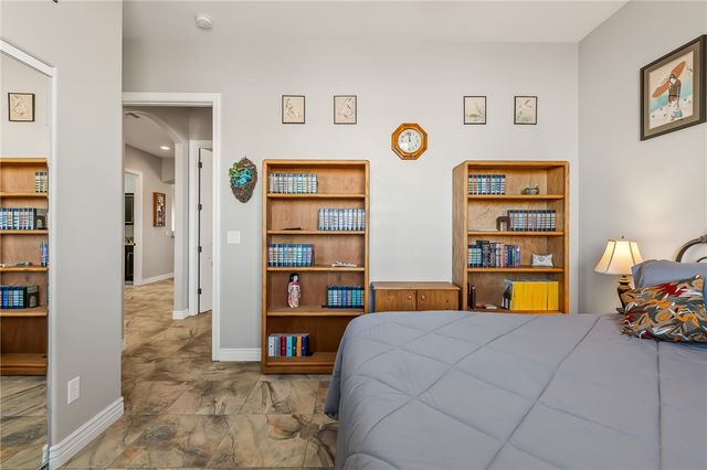 2130 E Calle Salamanca, Fort Mohave, AZ 86426