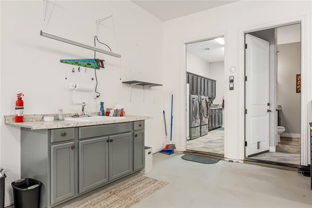 2130 E Calle Salamanca, Fort Mohave, AZ 86426