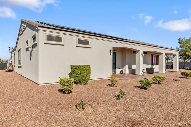 2130 E Calle Salamanca, Fort Mohave, AZ 86426