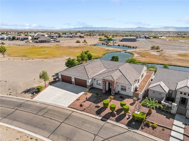 2130 E Calle Salamanca, Fort Mohave, AZ 86426