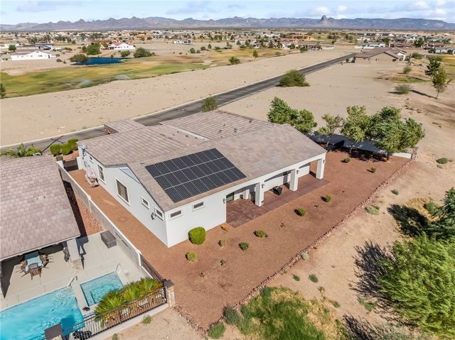 2130 E Calle Salamanca, Fort Mohave, AZ 86426