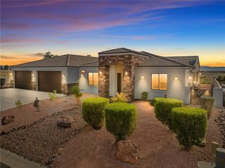 2130 E Calle Salamanca, Fort Mohave, AZ 86426