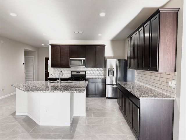 3810 Canyon Shore Lane, Missouri City, TX 77459