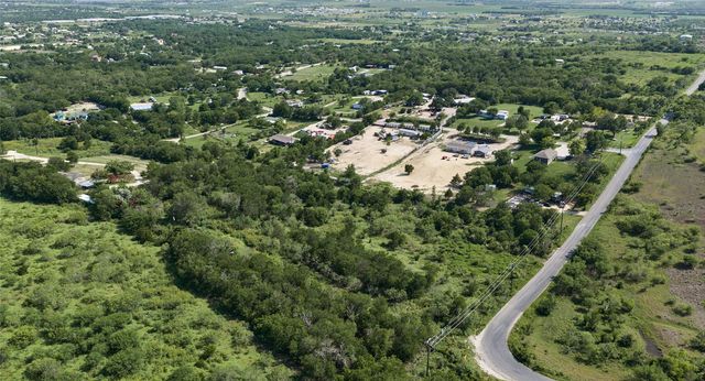 1400 Williamson RD, Kyle, TX 78640