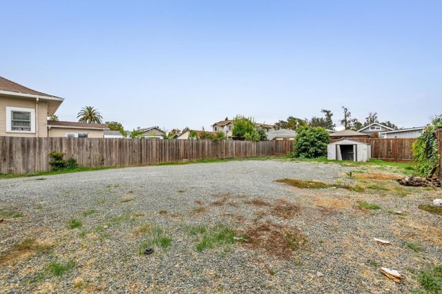 735 Locust Street, San Jose, CA 95110