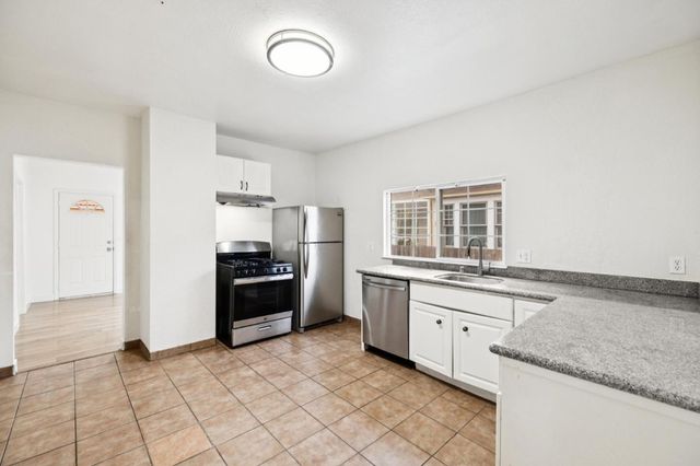 735 Locust Street, San Jose, CA 95110