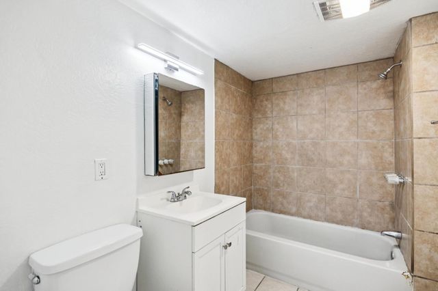 735 Locust Street, San Jose, CA 95110