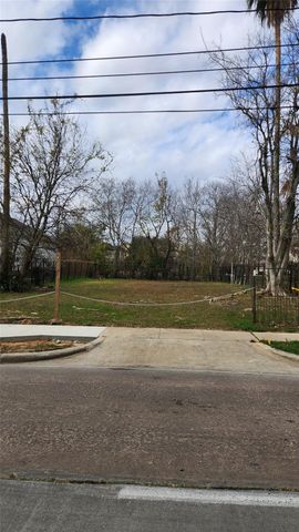 7812 Scott Street, Houston, TX 77051