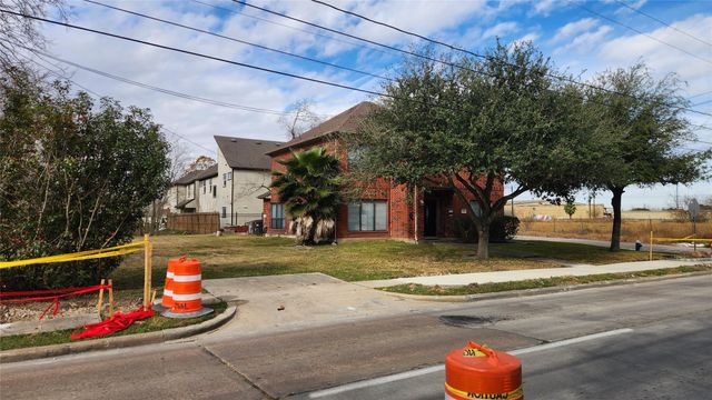 7812 Scott Street, Houston, TX 77051