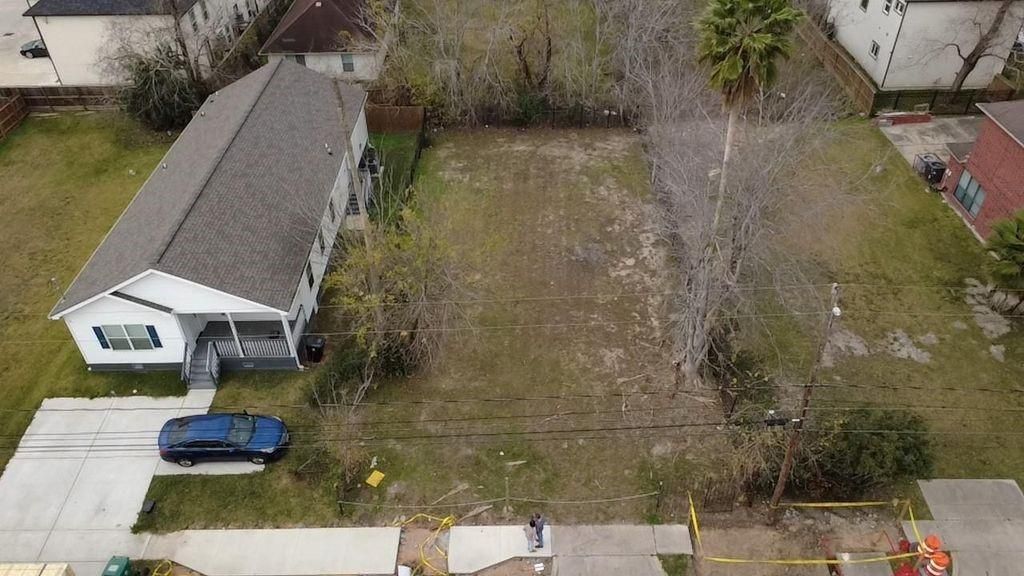 7812 Scott Street, Houston, TX 77051