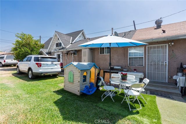 325 W Crescent Drive, Azusa, CA 91702