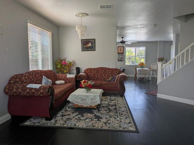 2517 JAYDEN Way, Stockton, CA 95212