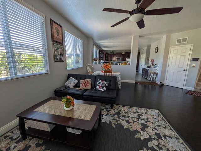 2517 JAYDEN Way, Stockton, CA 95212