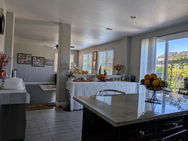 2517 JAYDEN Way, Stockton, CA 95212