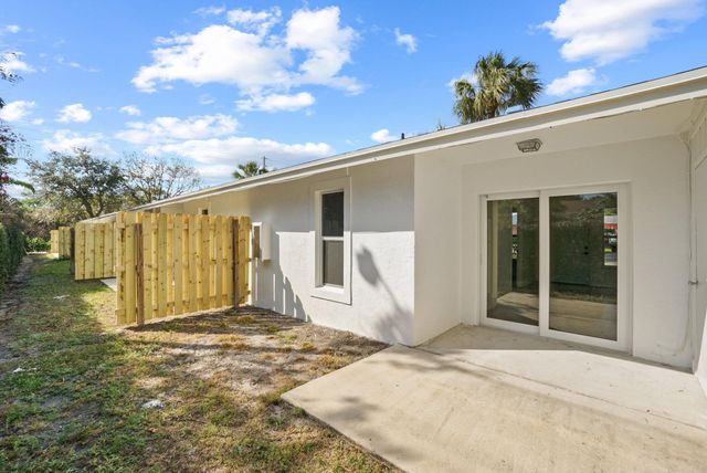 12056 Ellison Wilson Road, North Palm Beach, FL 33408