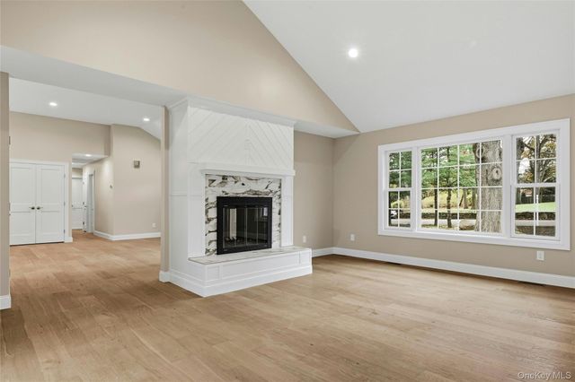 3 Atlanta Drive, Huntington, NY 11743