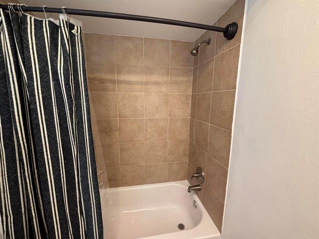 1112 Lake Terrace 207, Boynton Beach, FL 33426