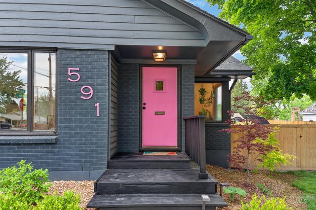 591 S Garden Street, Boise, ID 83705
