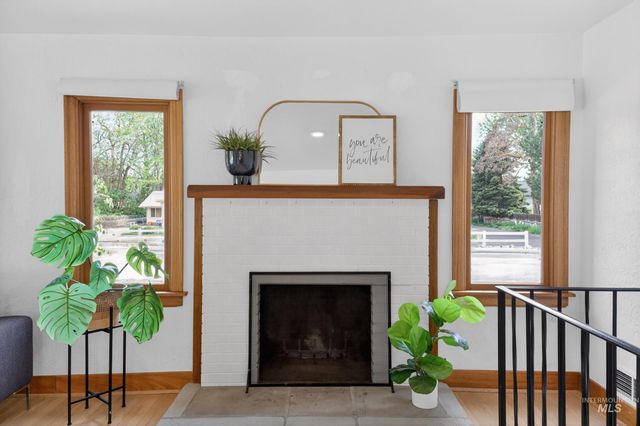 591 S Garden Street, Boise, ID 83705
